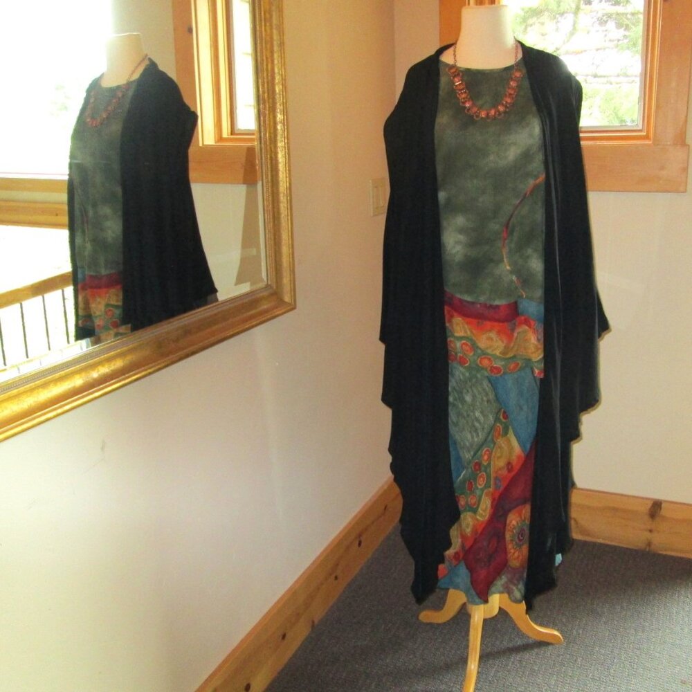 SZ 6 Artsy Dorothy Schoelen Platinum Top & Skirt with Mission Canyon Duster